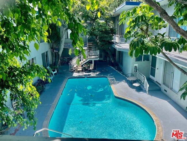 Photo - 941 N San Vicente Blvd Apartment Unit 8