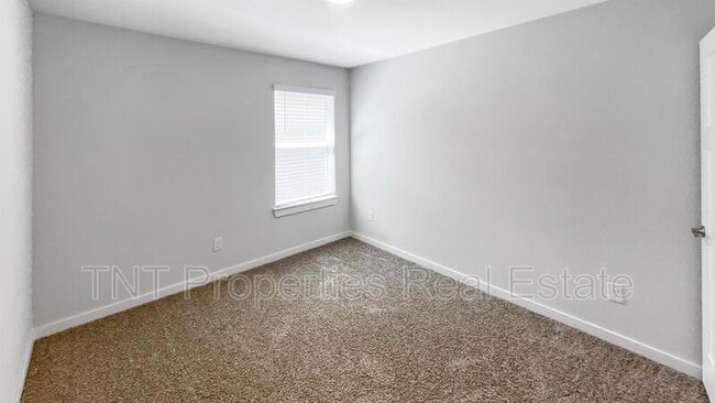 Photo - 1239 Amistad Lp