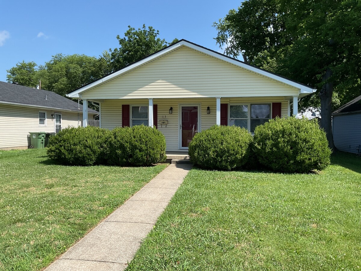 Photo - 113 W 18th St