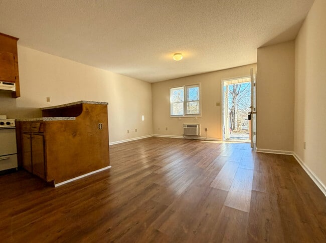 Photo - 1442 Riverview Rd Unit 104