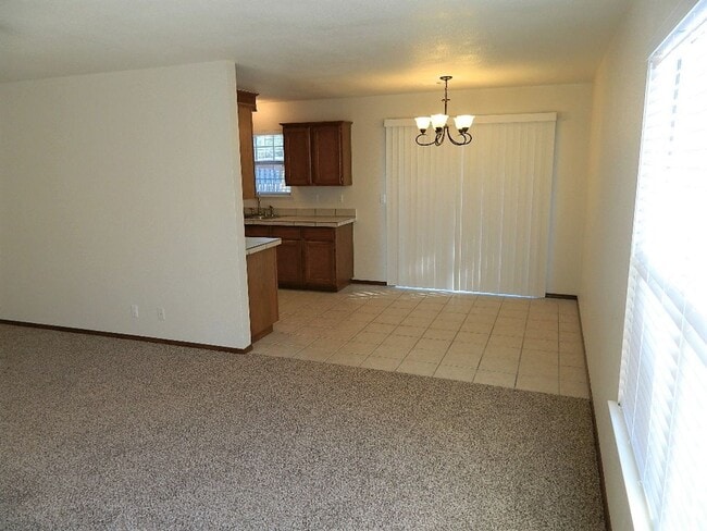 Photo - 822-824 N. Daisy Ln Unit DAISY 822-1