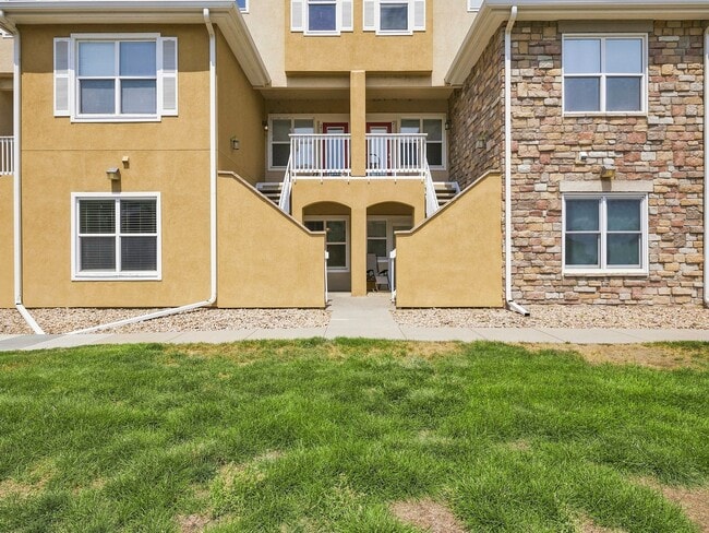 Building Photo - Bright & Inviting 1st Floor Condo for Rent!