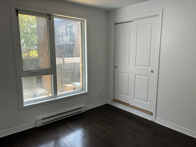 Photo - 5285 Av Beaconsfield