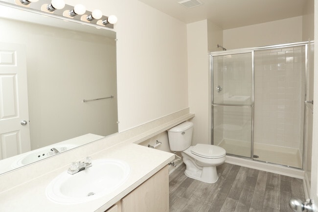 INDIAN LAKE VILLAGE APARTMENTS