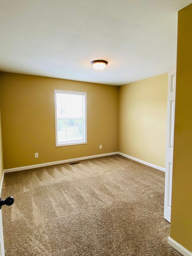 Photo - Townhome for Rent with Garage!