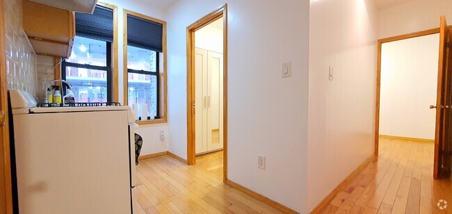 Building Photo - 224 Metropolitan Ave Rental