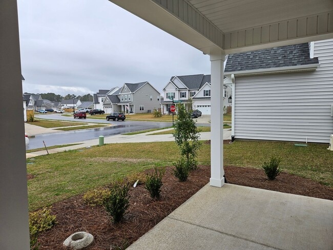 Photo - Unfurnished 4 bedroom, 3.5 bath Hampstead home in Magnolia Reserves Community