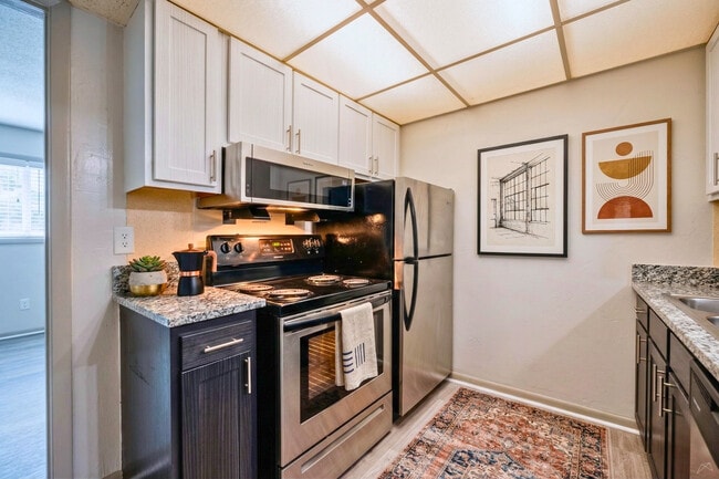 Apartamento de una habitación en Selwyn Flats en Southpark, Charlotte, Carolina del Norte.
