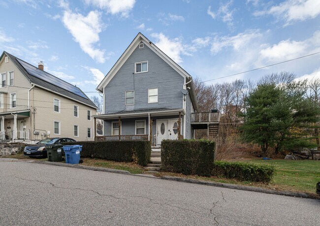 Photo - 54 Mowry Ave