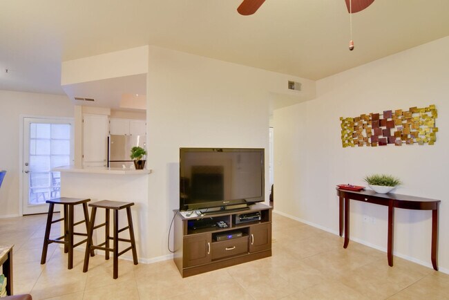 9450 E Becker Ln Unit SI FL1-ID1545715P