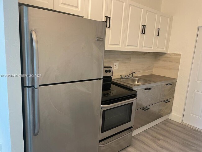 Photo - 10035 SW 170th Terrace Unit B