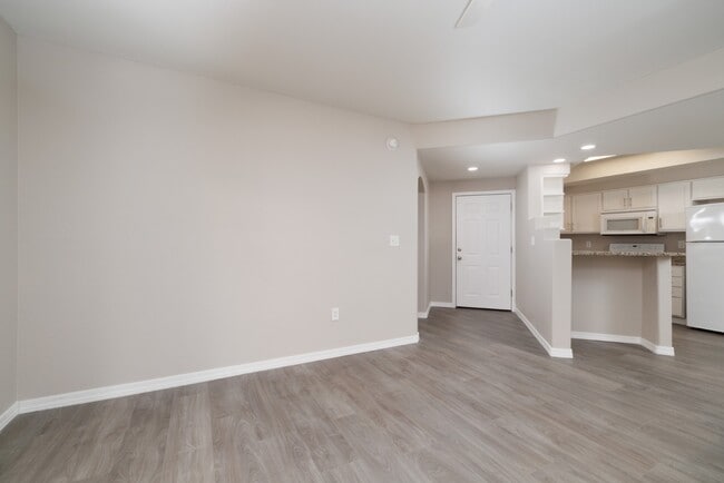 Photo - 10410 N Cave Creek Rd Unidad 1125