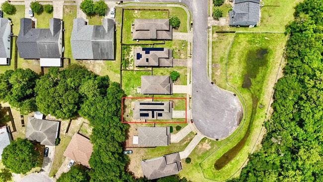Photo - 289 Dahlquist Dr