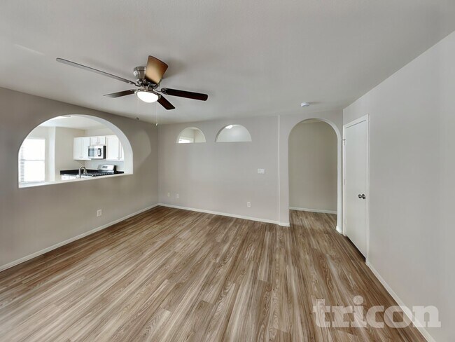 Photo - 7833 Flagler St