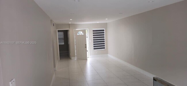 Photo - 12193 SW 10th St