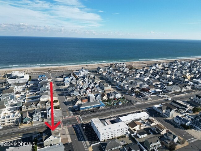 Photo - 102 3rd Ave Unit B 2025 WKLY SUMMER RENTAL