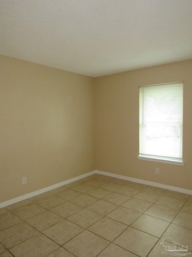 Photo - 3318 Pine Forest Rd