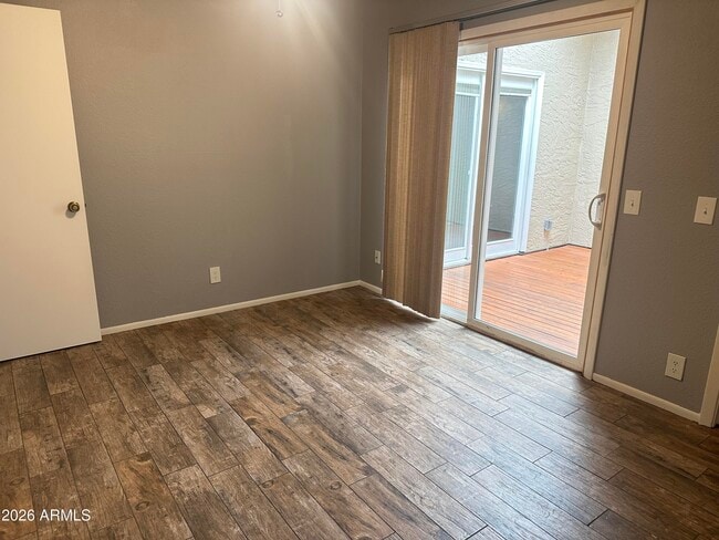 Photo - 3029 W Sierra St