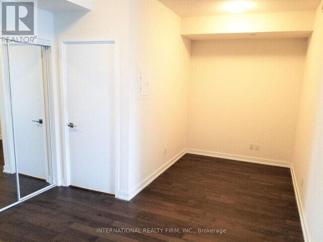 Photo - 510 Curran Place Unit 2206