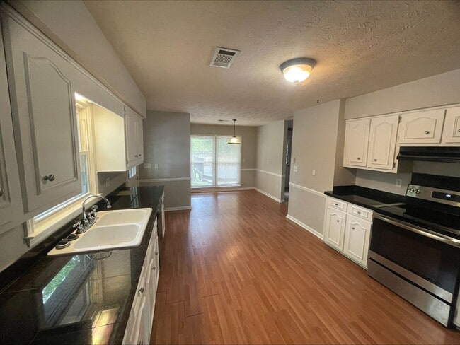 Photo - 105 Kimberly Dr