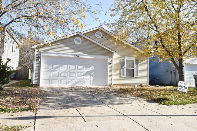 Building Photo - 3 Bedroom House with Garage in Greenfield