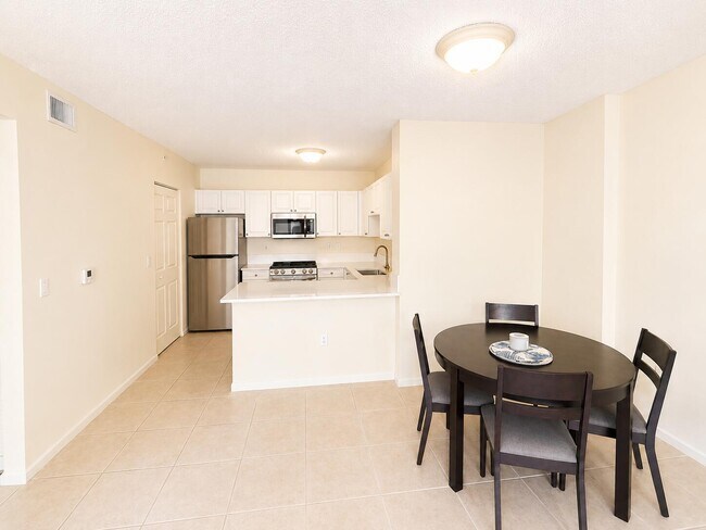 651 Okeechobee Blvd Unit 302
