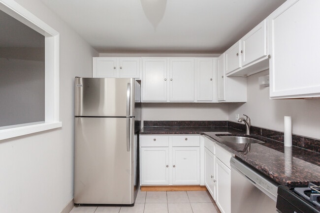 Photo - 1460 Fairlane Dr Unit 414