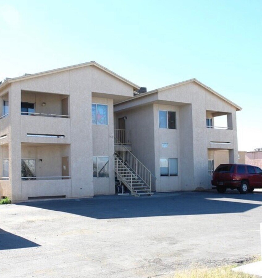 Photo - 5675 E Lake Mead Blvd Unidad 2