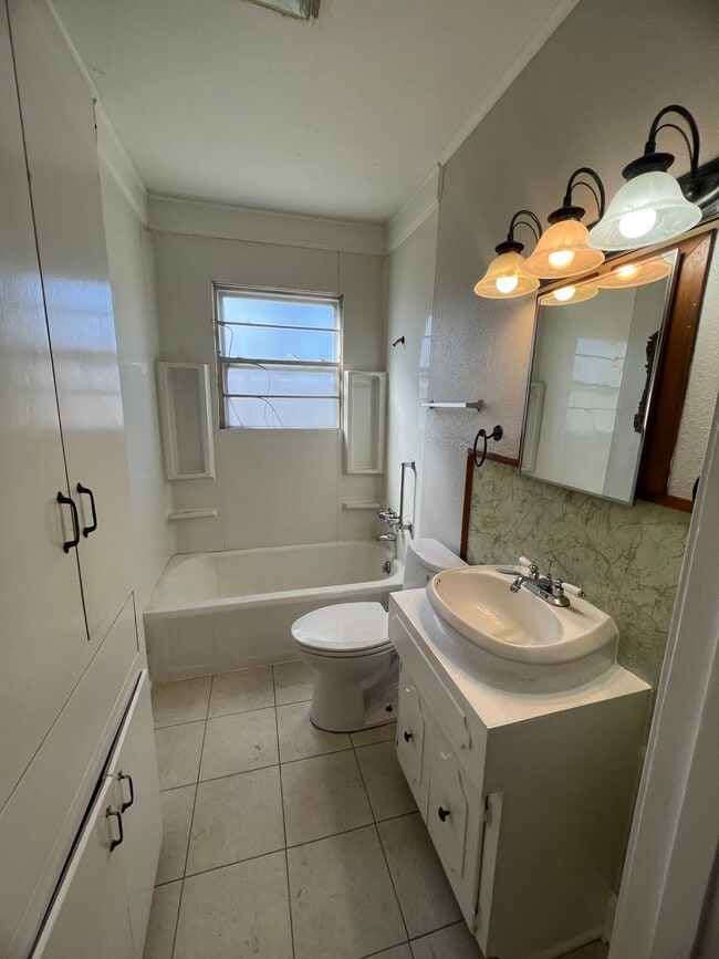 Photo - 215 E Rutherford St Unit East Rutherford 215