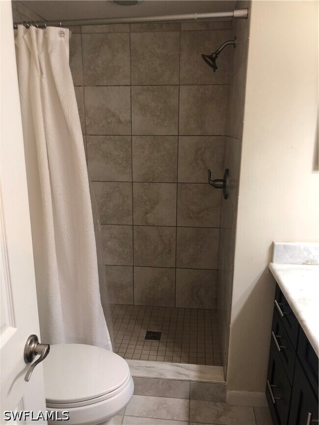 Photo - 150 Turtle Lake Ct Unidad 310