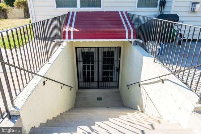 Building Photo - 21 Old Bonifant Rd Unit BASEMENT APARTMENT