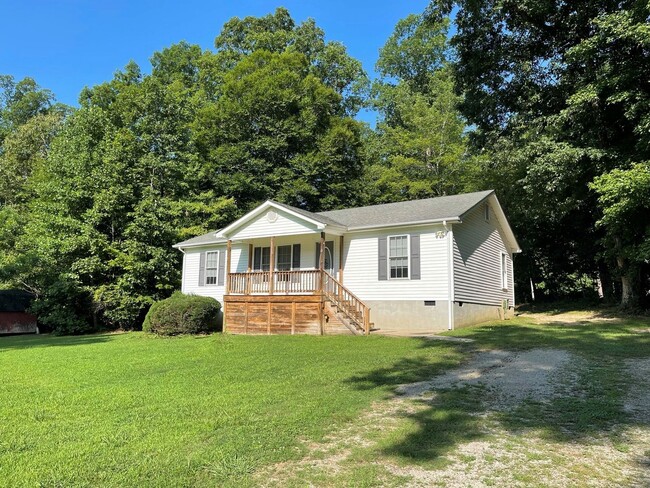 Fantastic Rental Near Lake Gaston with BON... - Fantastic Rental Near Lake Gaston with BON...