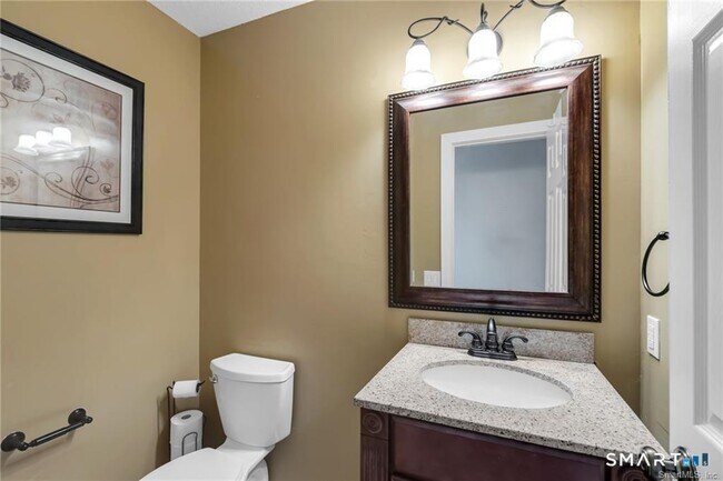 Photo - 410 Sandstone Dr Unit 410