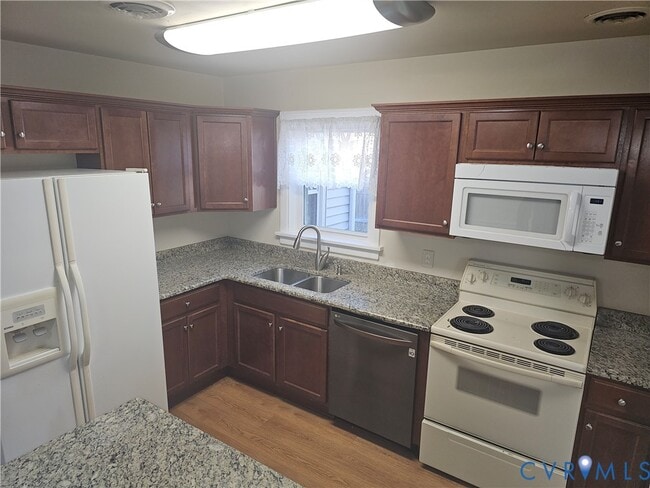 Photo - 1207 Blue Jay Ln