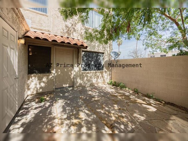 Photo - 4260 N 67th Dr