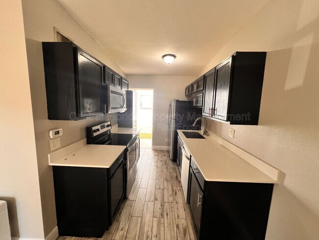 Photo - 1502 Michigan Ave