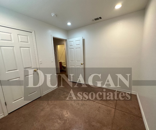 Photo - 706 N Guadalupe St Unit C