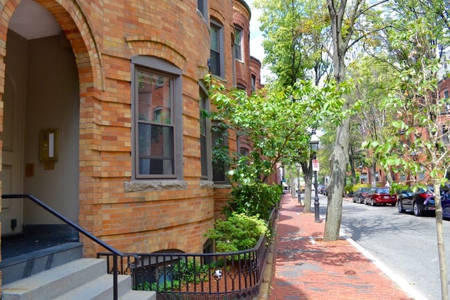 Photo - St. Germain Apartments