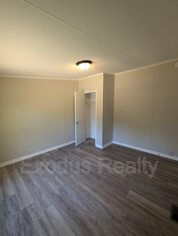 Photo - 2071 Heritage Way