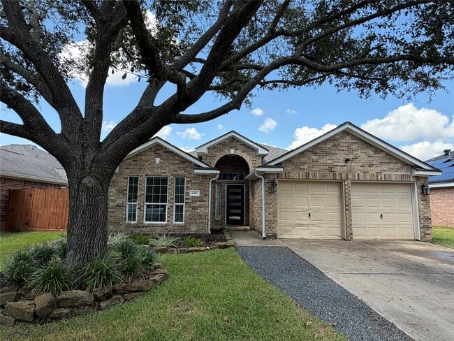 Building Photo - 6411 Spring Creek St