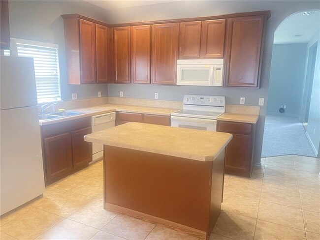 Photo - 1927 Ribbon Falls Pkwy