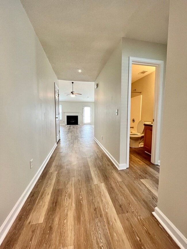 Photo - 110 Faybrook Dr