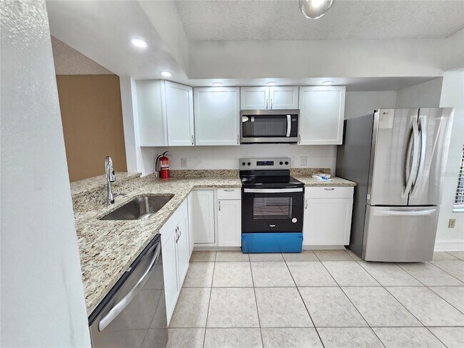 Photo - 1024 Whalebone Bay Dr