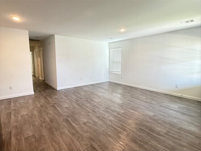 Photo - 16770 N Marie Vlg Dr