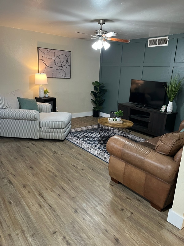 Building Photo - 512 N Iroquois Ave Rental