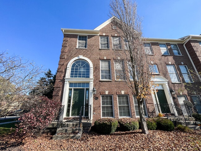 Building Photo - 8661 N Meridian St