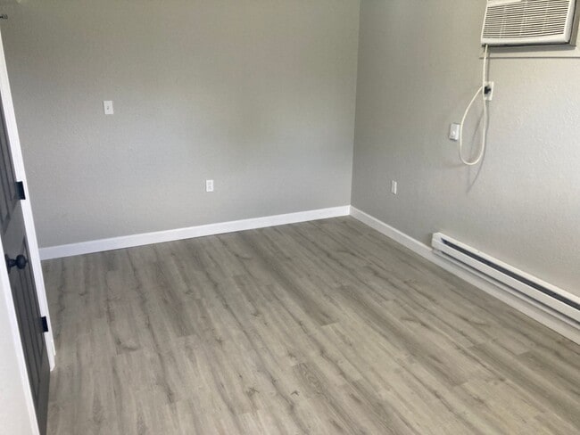 Photo - 1 Bedroom 1 Bathroom Apartment! Unit 17 Osage Ridge Rd #1