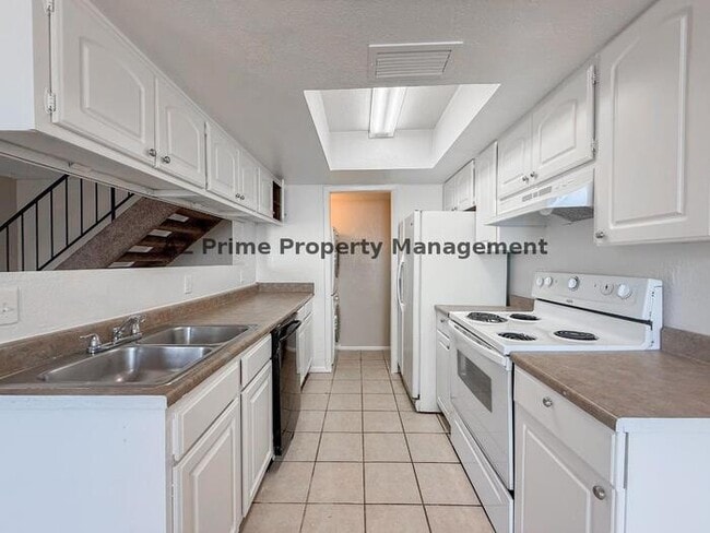 Photo - 2625 W Ocotillo Rd