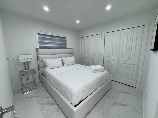 Photo - 2490 NW 44th St Unit 2490