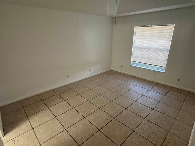 Photo - 1325 The 12th Fairway Unit 1